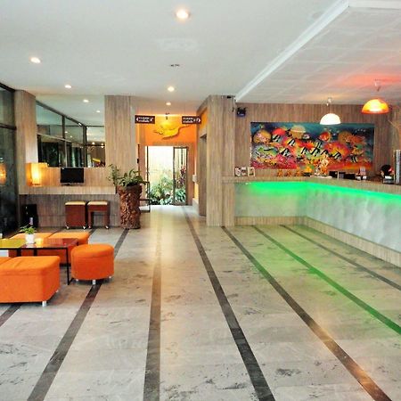 La Moon At Phuket - Sha Extra Plus Bagian luar foto