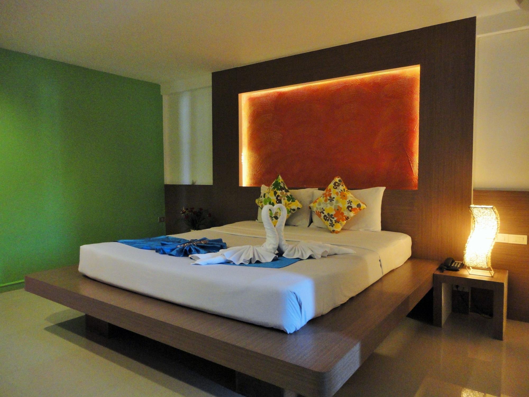 La Moon At Phuket - Sha Extra Plus Bagian luar foto