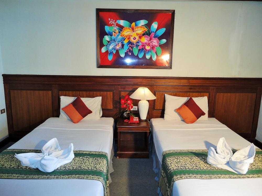 La Moon At Phuket - Sha Extra Plus Bagian luar foto