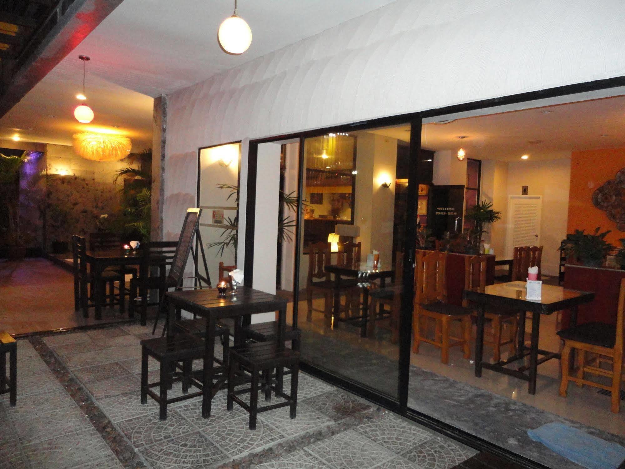 La Moon At Phuket - Sha Extra Plus Bagian luar foto